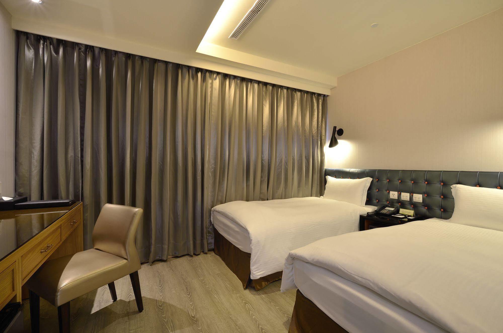 Stay Hotel - Taichung Yizhong Exteriér fotografie